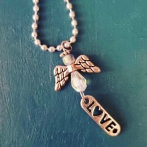 ANGEL LOVE NECKLACE
