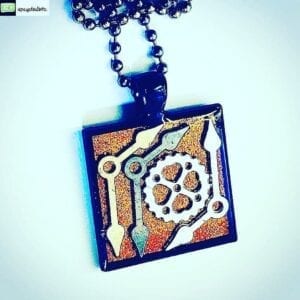 STEAMPUNK GEARS PENDANT NECKLACE