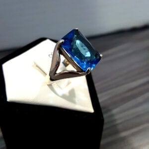 Blue Topaz & Sterling Silver Ring