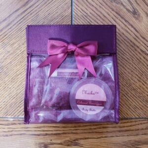 Wine Bath and Beauty Bow Gift Set